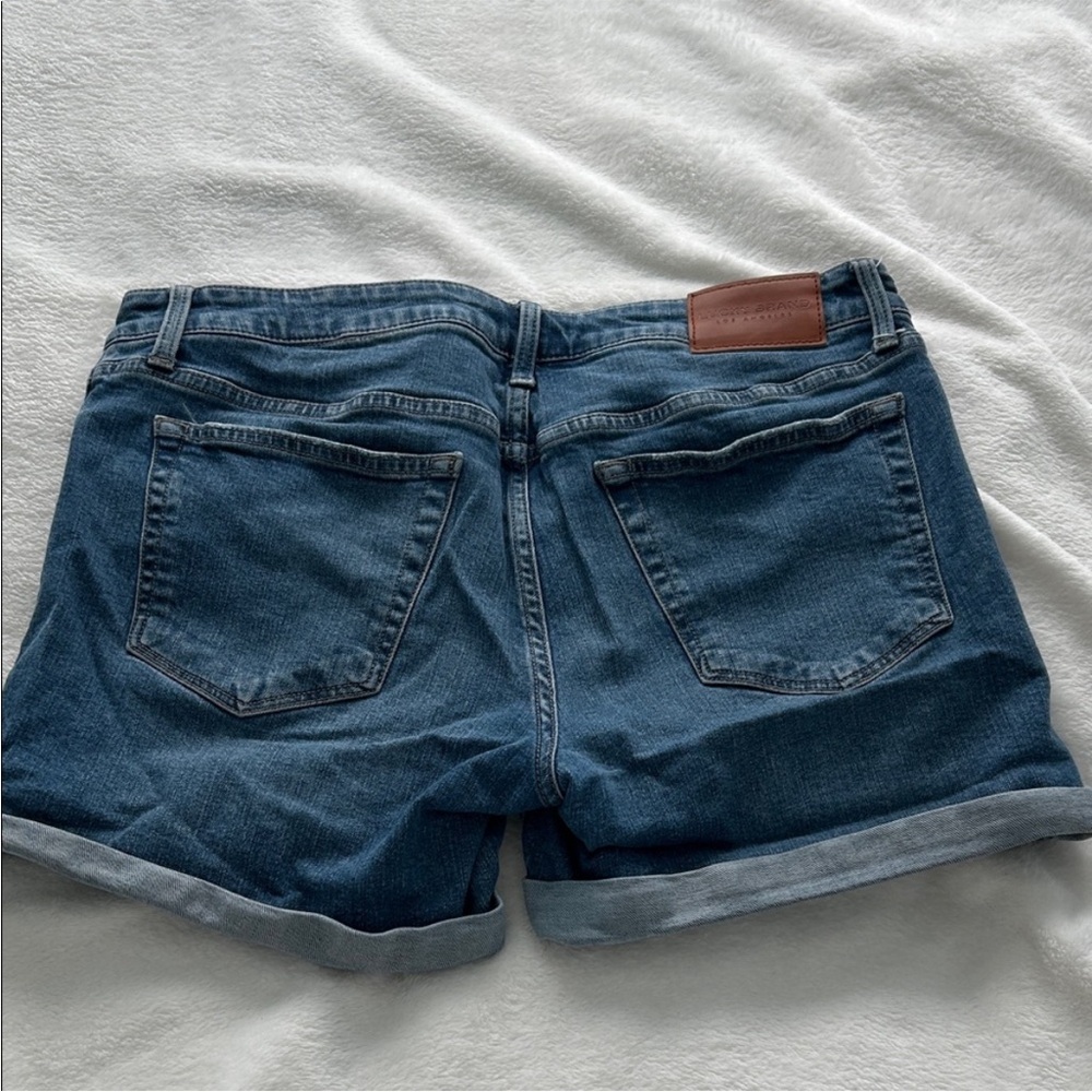 Lucky Brand Women's Rolled Hem Blue Jean Shorts - Picture 4 of 5
